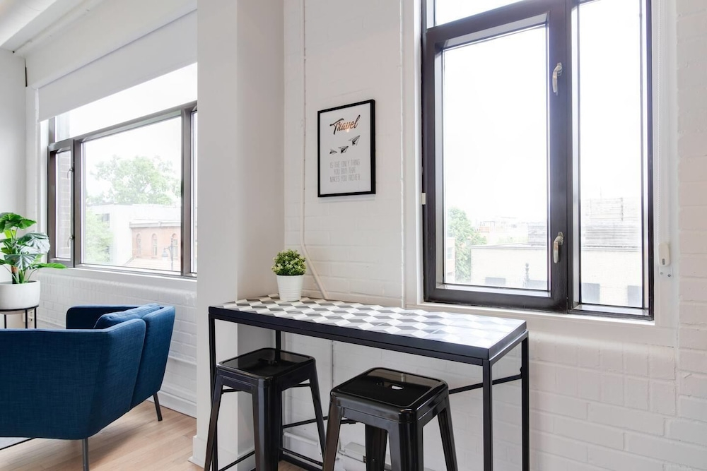 Perfect Downtown Loft