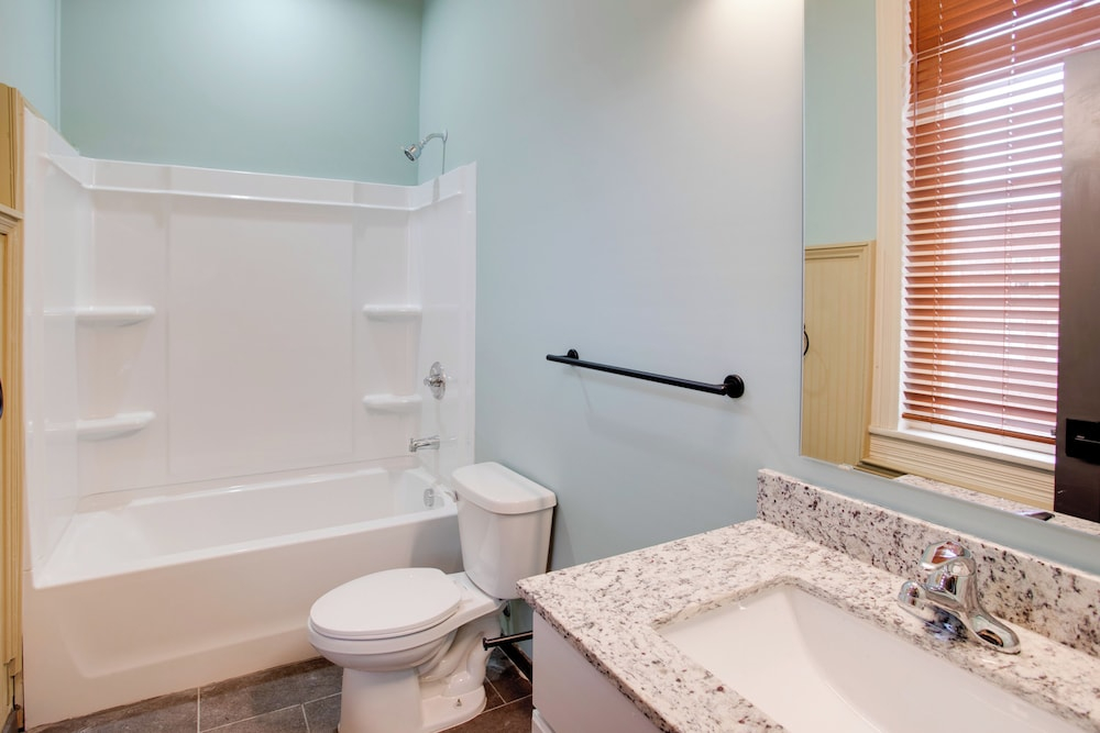Dtwn Florence Studio 1/2 Mi to Regional Med Center