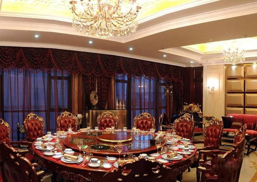 Shenshi Business Hotel