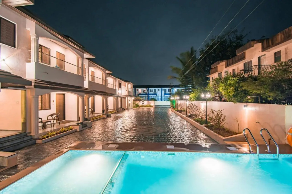 Treebo Five Elements with Swimming Pool