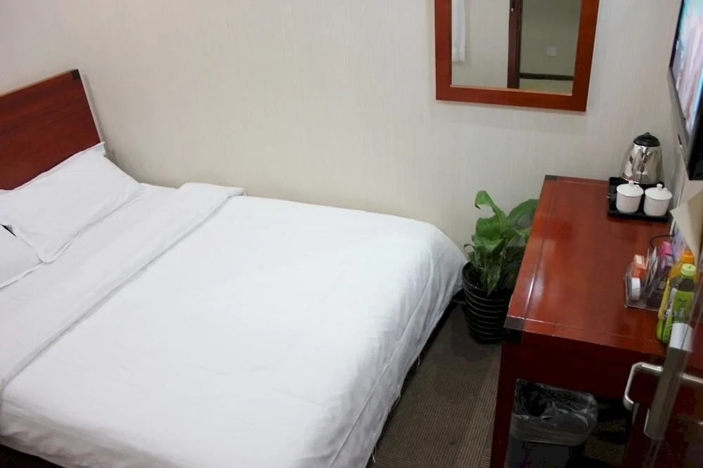Jinbaichuan Hotel
