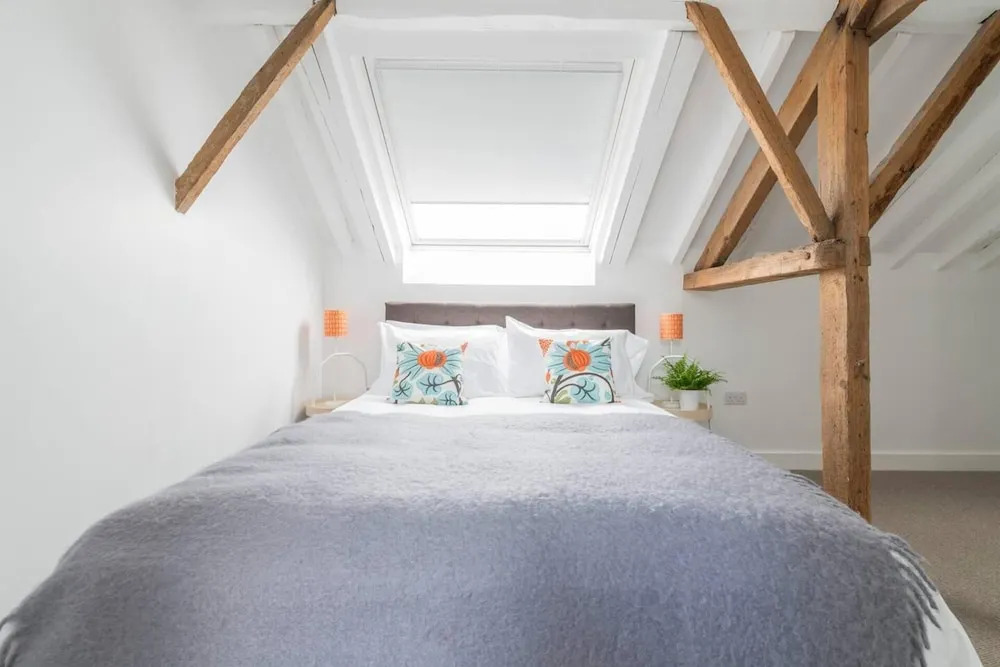 Simple Coastal Luxury near Southwold sleeps 10