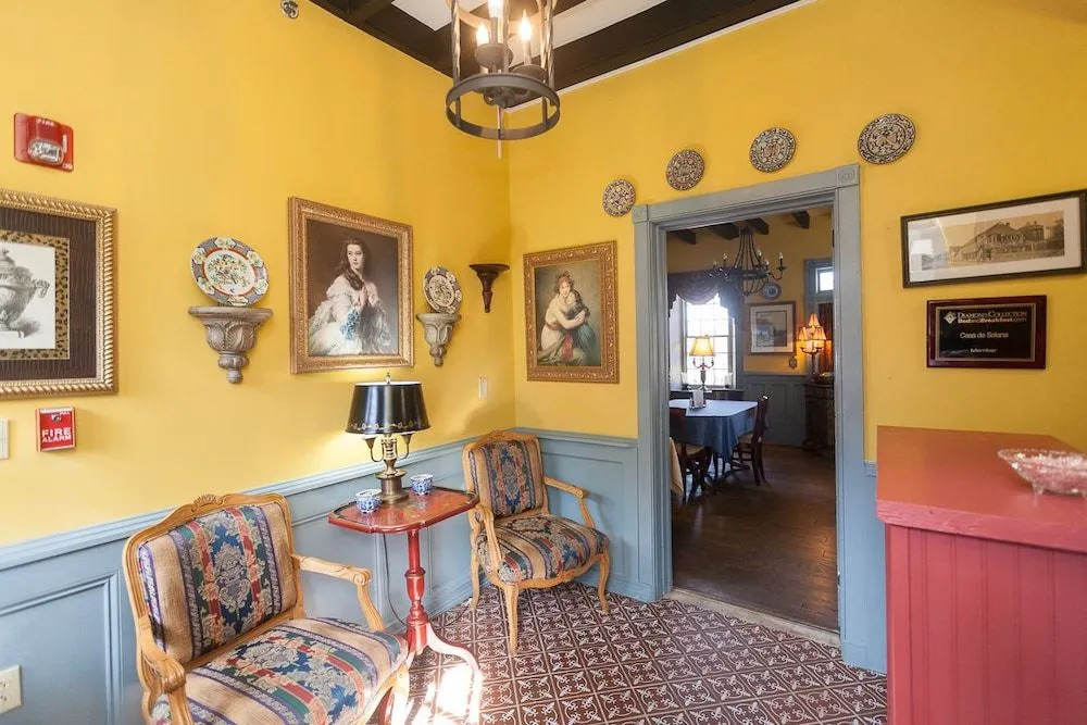 Casa De Solana Bed and Breakfast