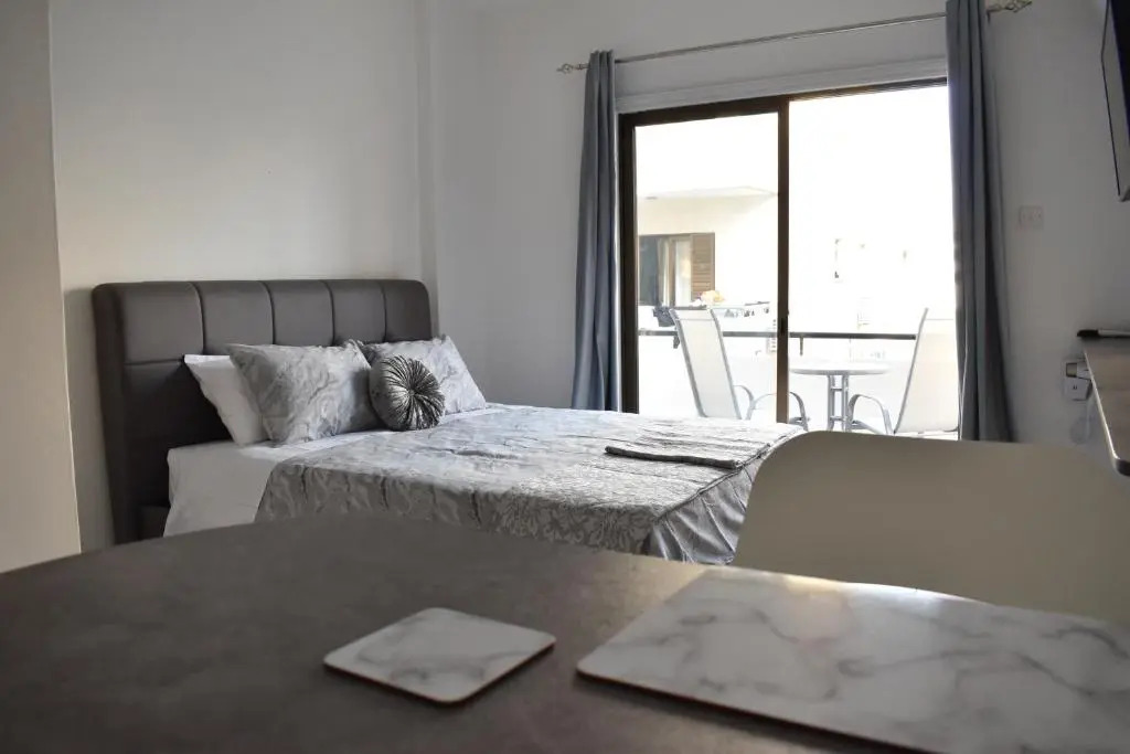 Marias Apartment - in city centre,near beach