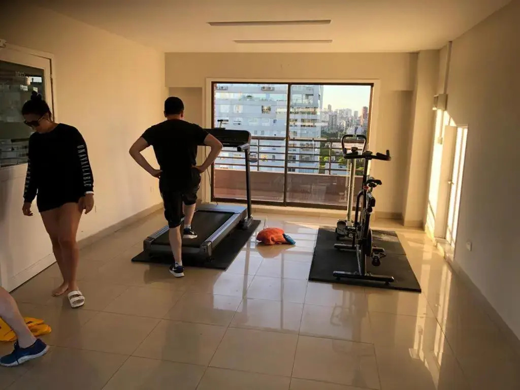 Alquilo por DIA SEMANA Y MES departamento en Palermo Rural Juncal y Oro 2-4 personas Piscina Cochera Wifi Gim Sauna Laundry SE SOLICITA SEÑA AL HUESPED Y su NUMERO DE CONTACTO