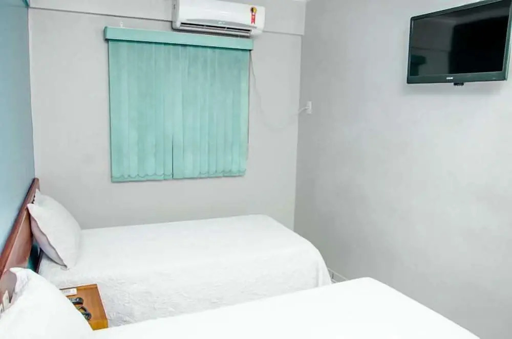 Serras Hotel