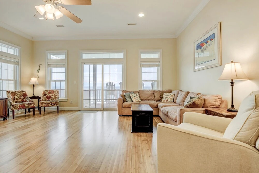 New Listing! Oceanfront Oasis W/ Sparkling Pool 5 Bedroom Townhouse