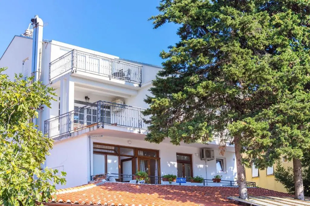 Apartman Solomir