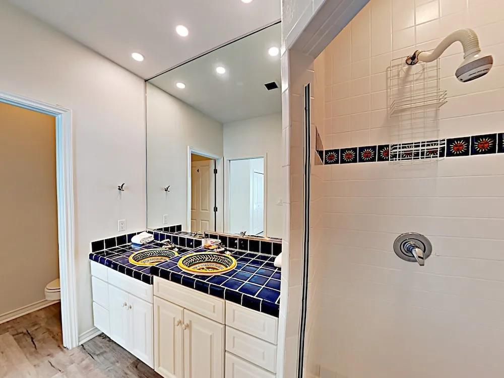 MR193 Breezy Palms - 3 Br Home