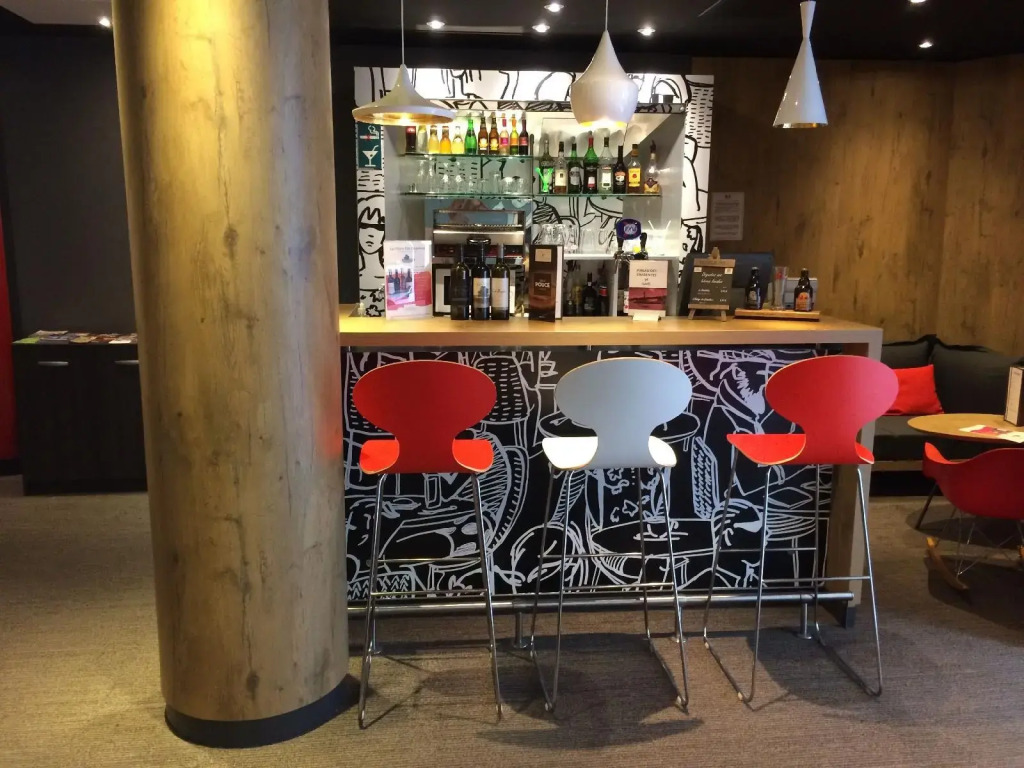ibis La Rochelle Centre Historique