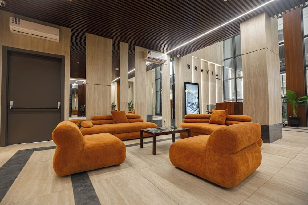 Sky View Condo at Bravia