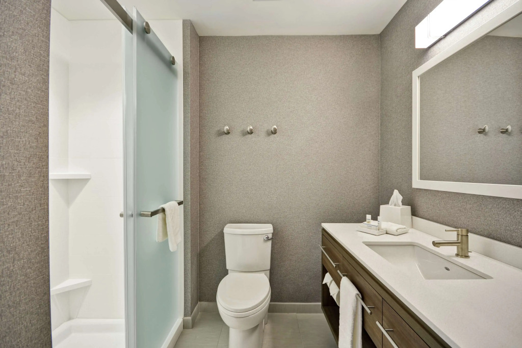 Home2 Suites by Hilton Queensbury Lake George