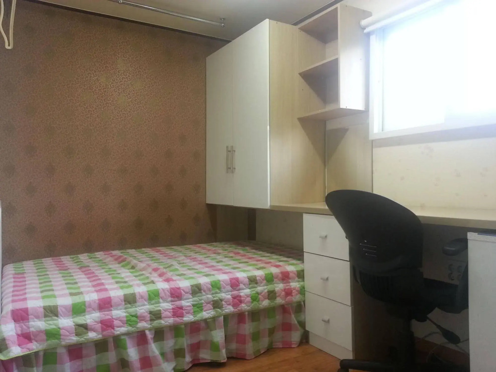 Simple House Apgujeong