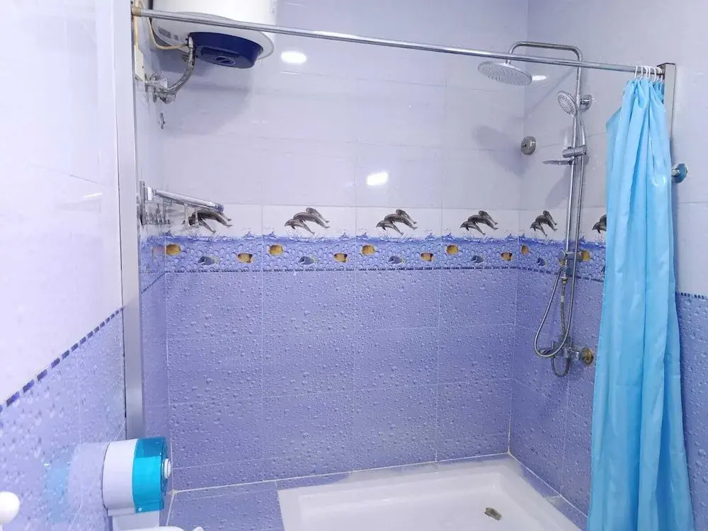 Al Ahrar Hotel