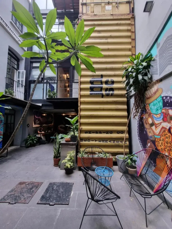 Metro Hostal Boutique