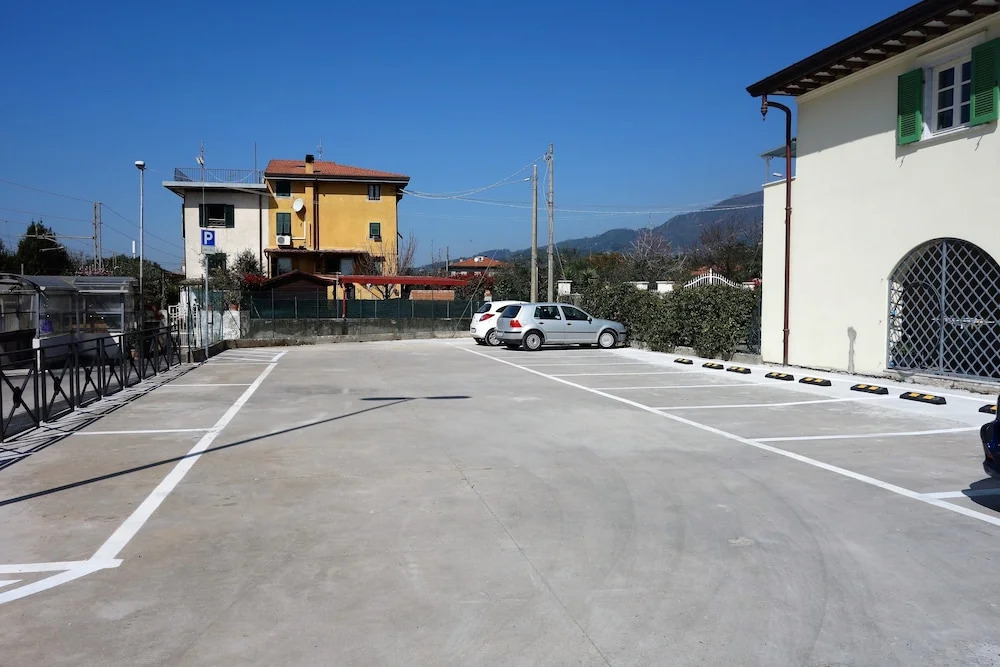 House Versilia Luca E Giada, 5 chilometri da Forte dei Marmi