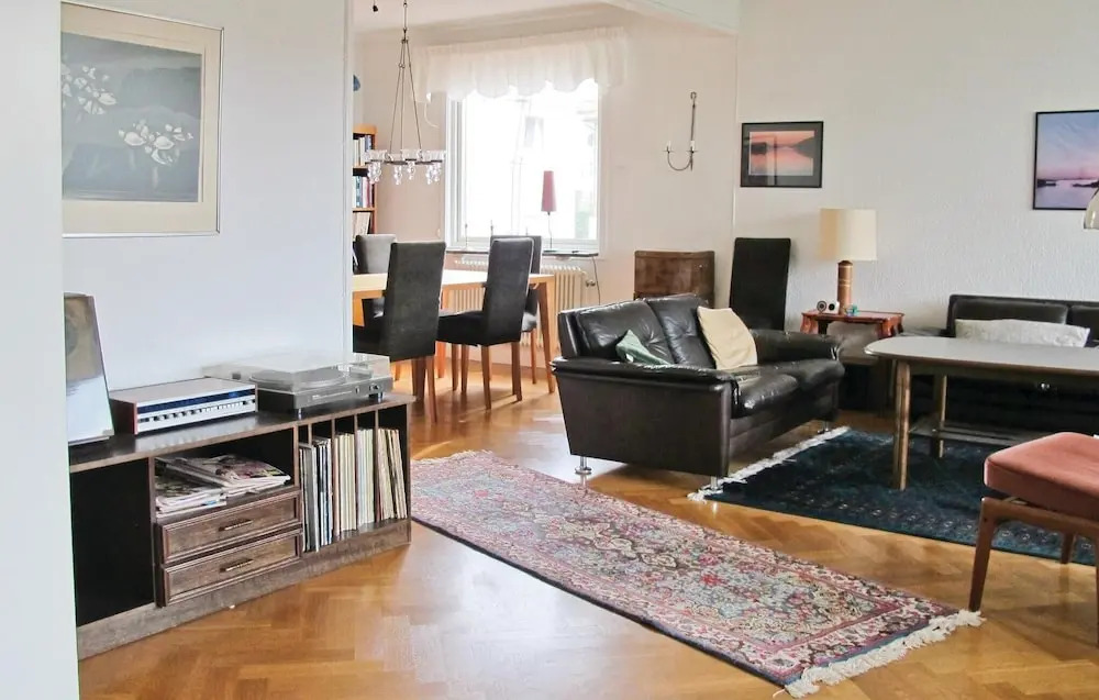 Nice Home In Lysekil With Sauna