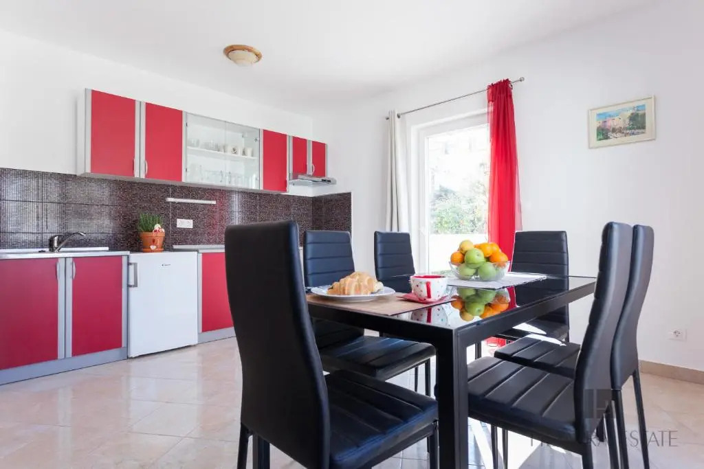 Apartment Rufescens A47