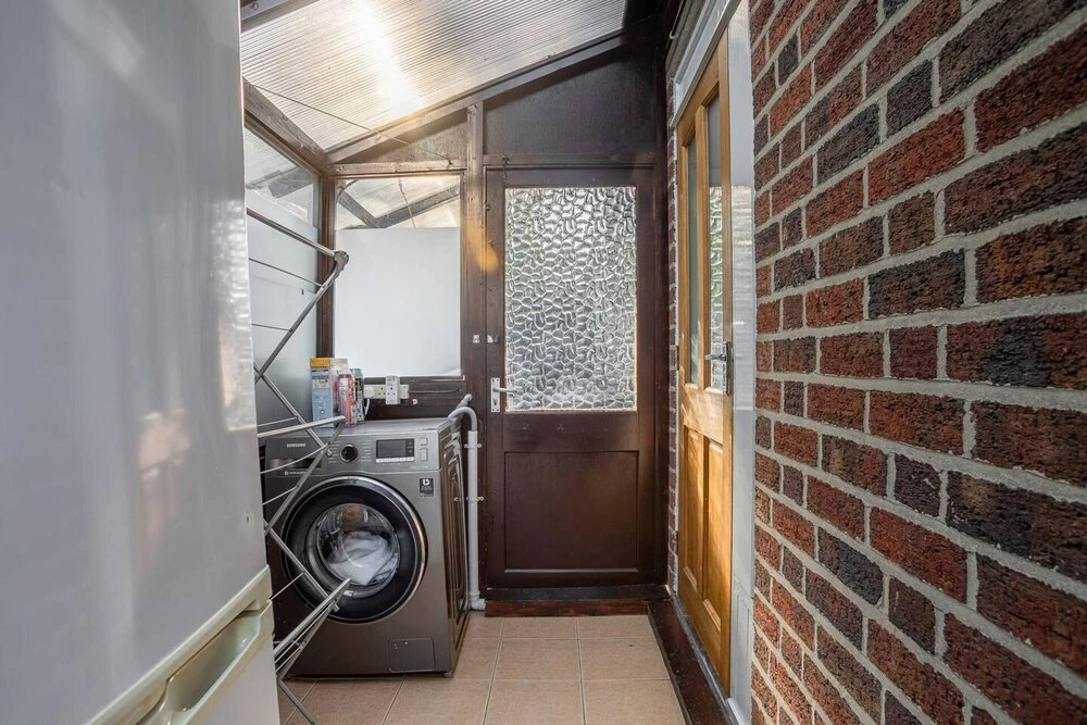 Beautiful Spacious Detached Home in Great Location