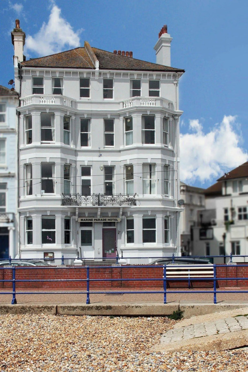 Marine Parade Hotel by PLI