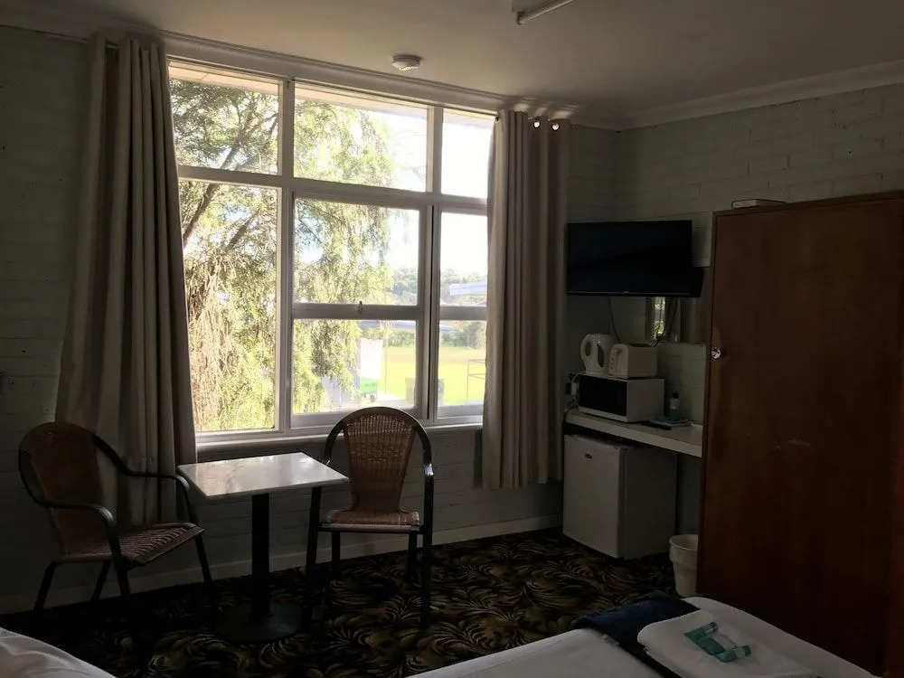 Walpole Hotel Motel
