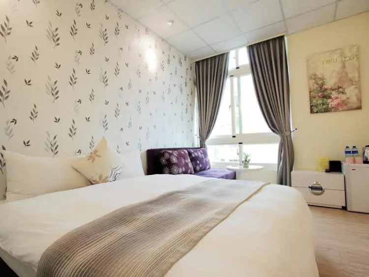 Happiness163 Hotel