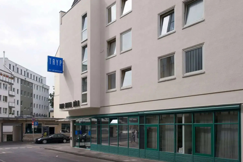 TRYP by Wyndham Koeln City Center