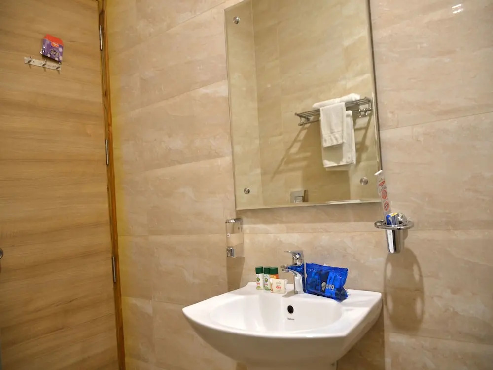 OYO 5389 Hotel Polo Club