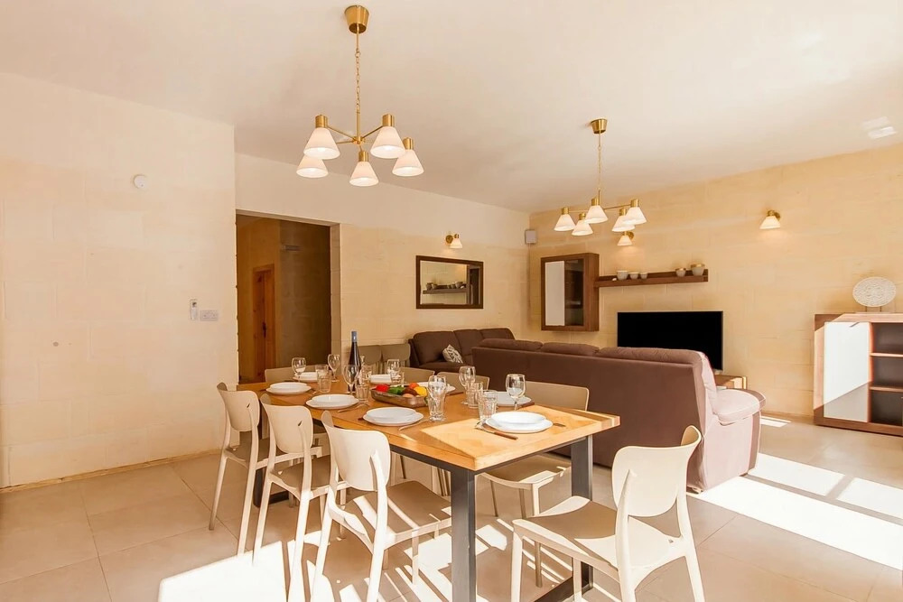Nadurija, So Nice Gozitan Villa + Pool - Happy Rentals
