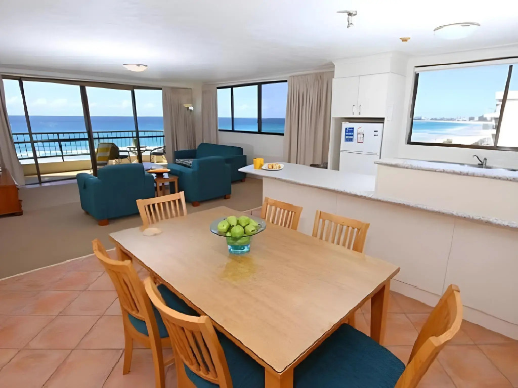 San Simeon Beachfront Apartments Tugun