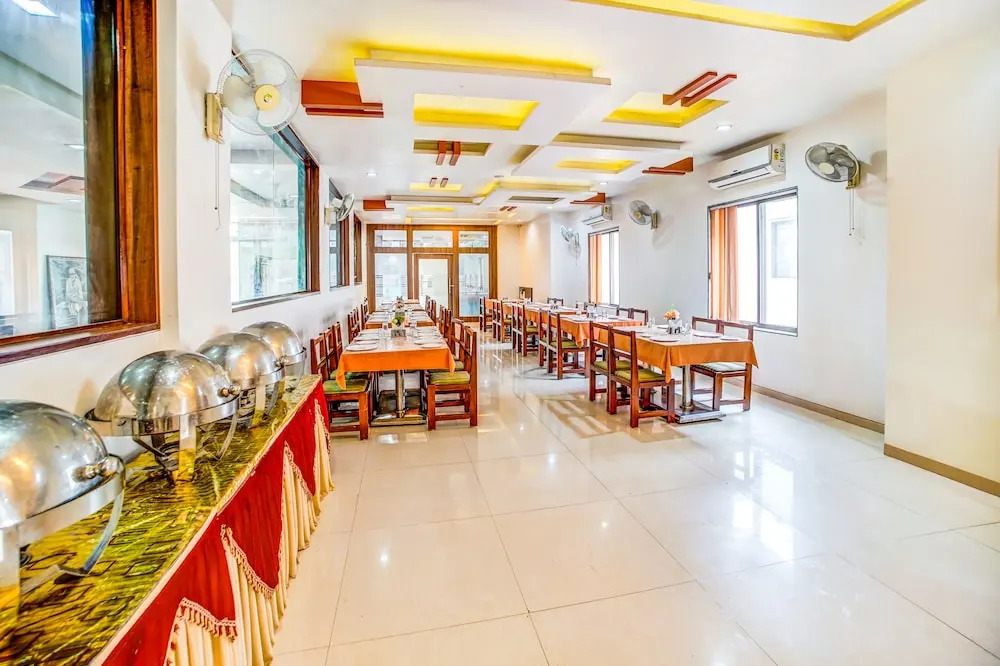 FabHotel Go Shirdi