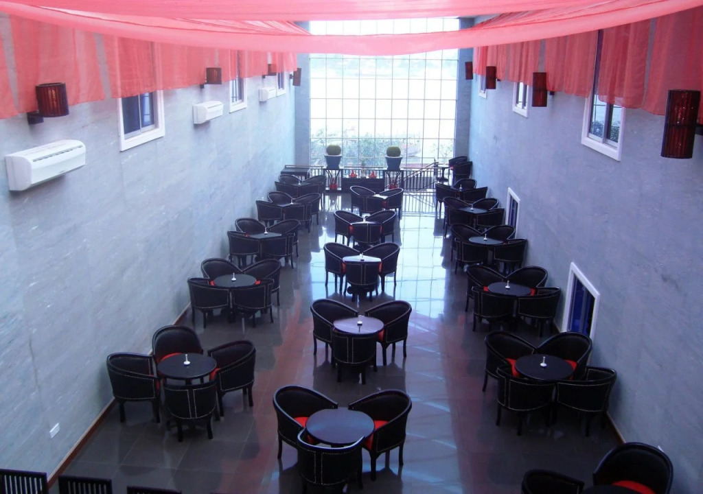 La Voile Rouge Hotel