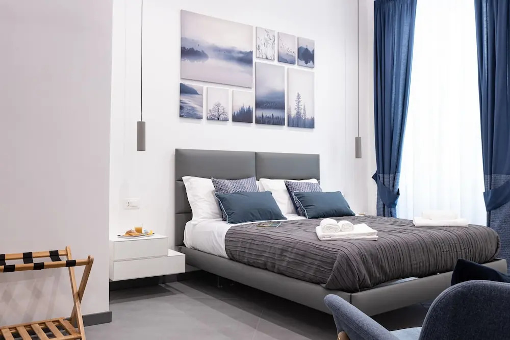 Titos Rooms