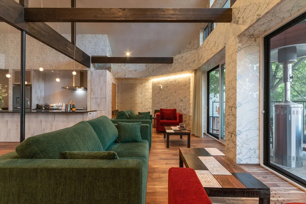 Kitsune House by H2 Life
