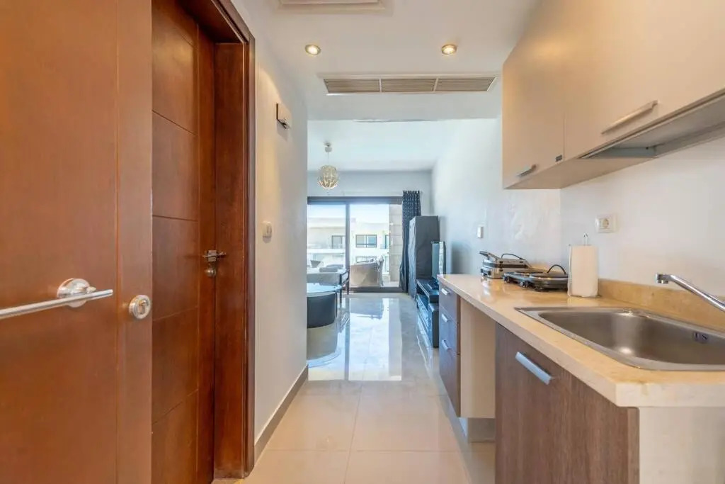 Cozy studio in GCribs with pool - Golden Apartments