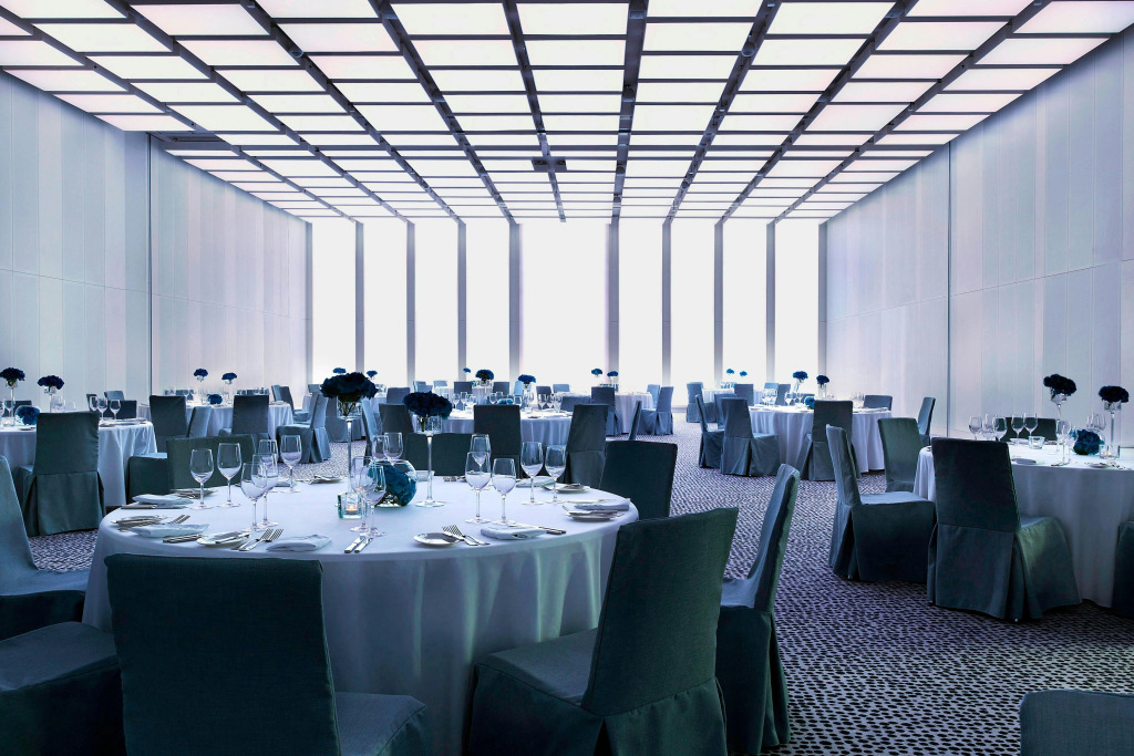 Renaissance Warsaw Airport Hotel