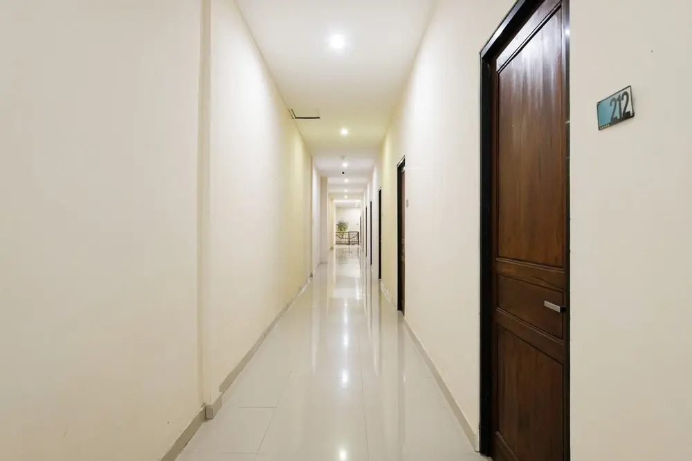 Urbanview near Sunrise Mall Mojokerto