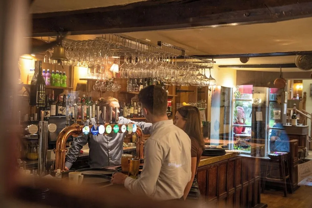 The Red Lion & Manor House