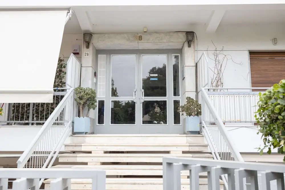 Beachfront 2-bedroom Stay in Voula