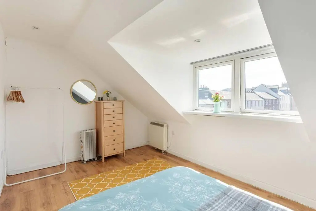 Argyll Apartments - Argyll Square, Oban