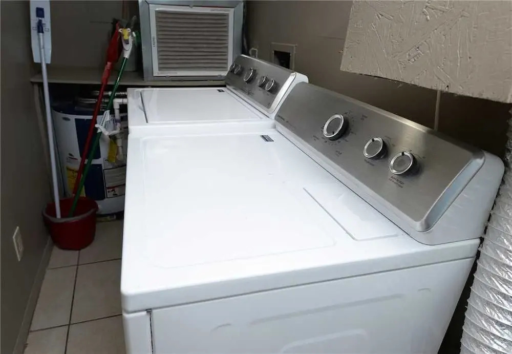 Regency Towers 624 - Three Bedroom Condo