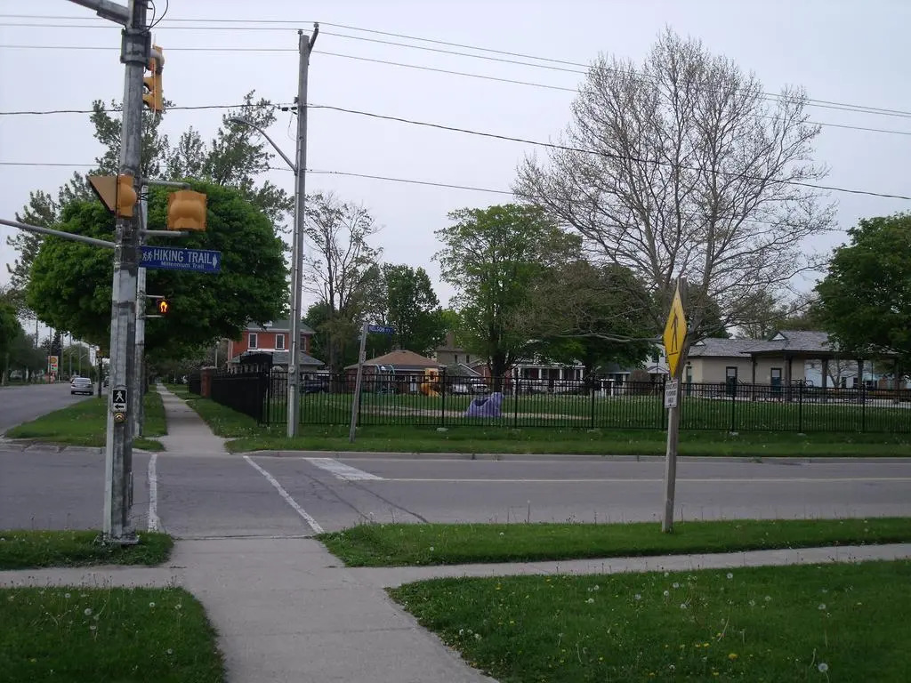 Maple Leaf Motel
