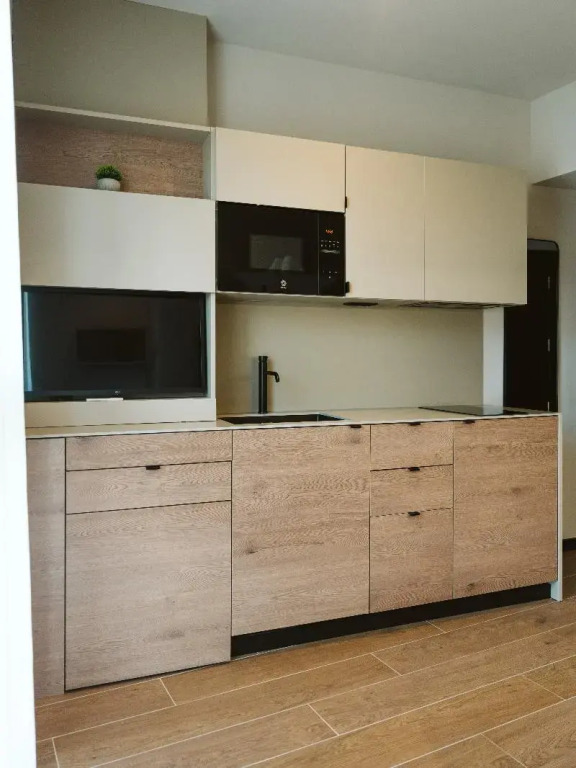 BLAU Student Housing & Language Academy