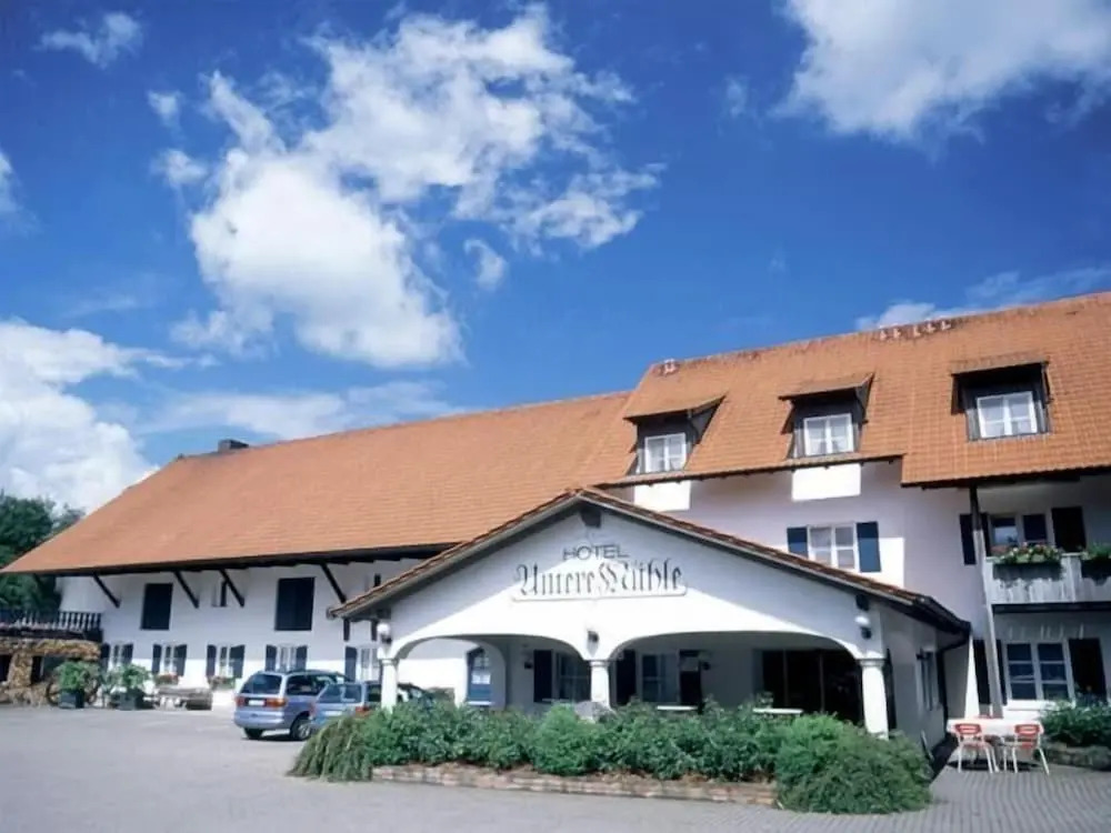 Untere Mühle 1