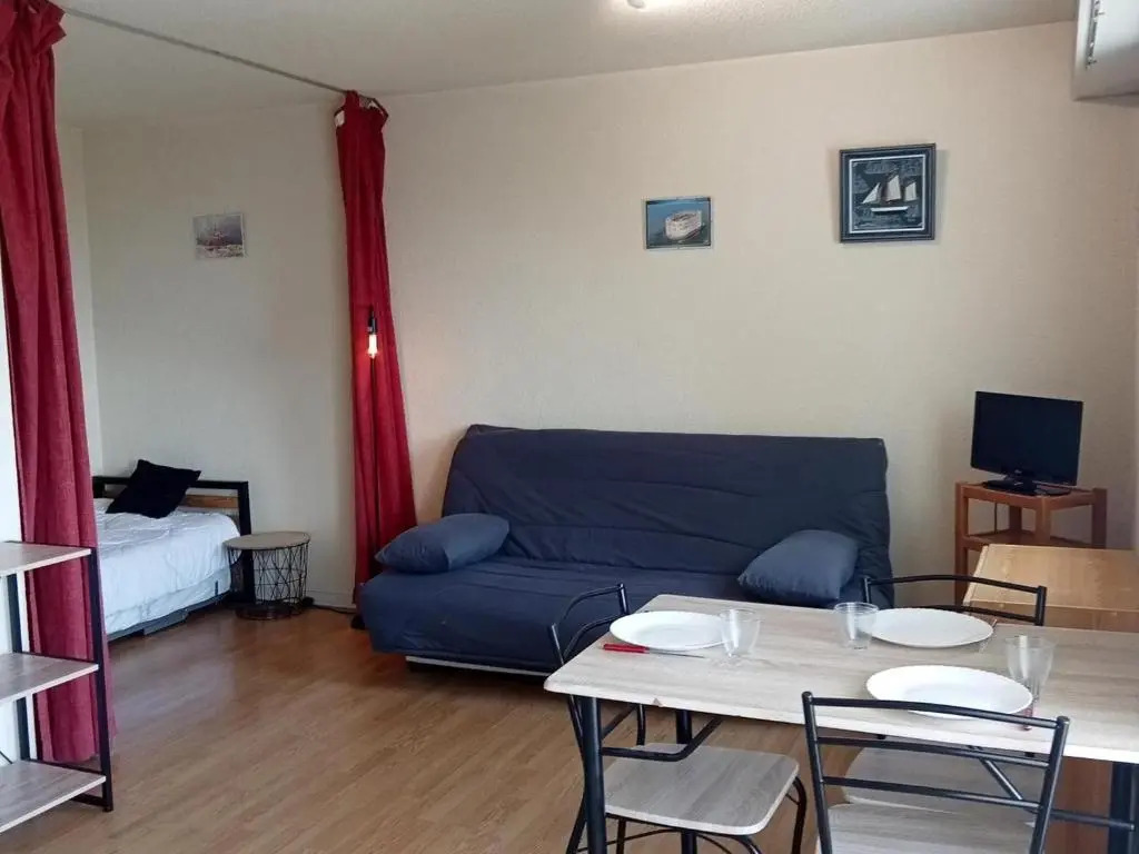 Appartement La Rochelle, 1 pièce, 4 personnes - FR-1-551-38