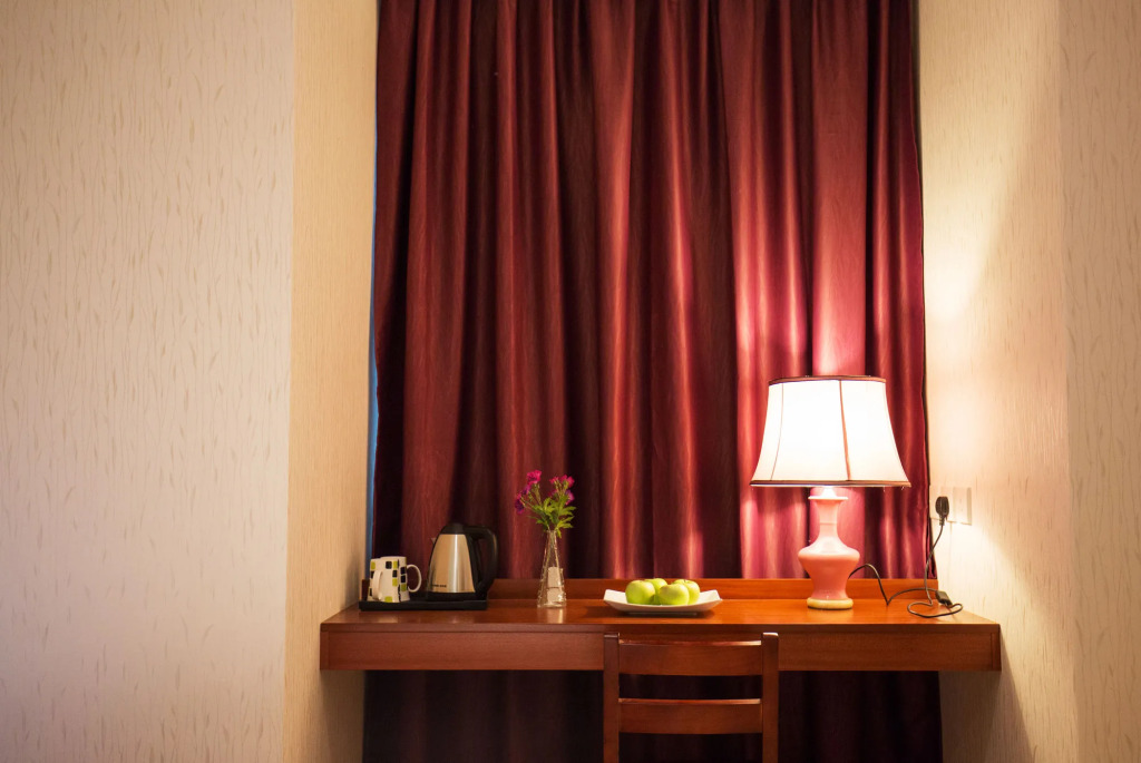 Отель Metro Winner Hotel