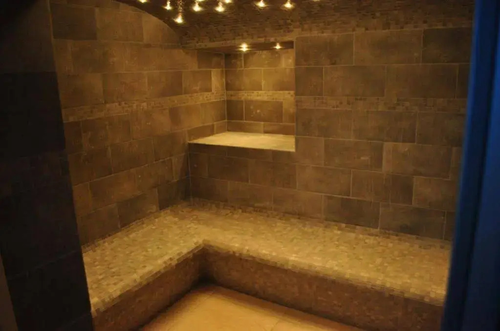 Logis Hôtel Le Rochelois