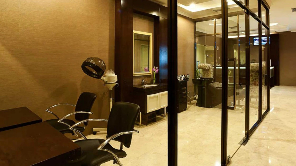 Royal Kuningan Hotel