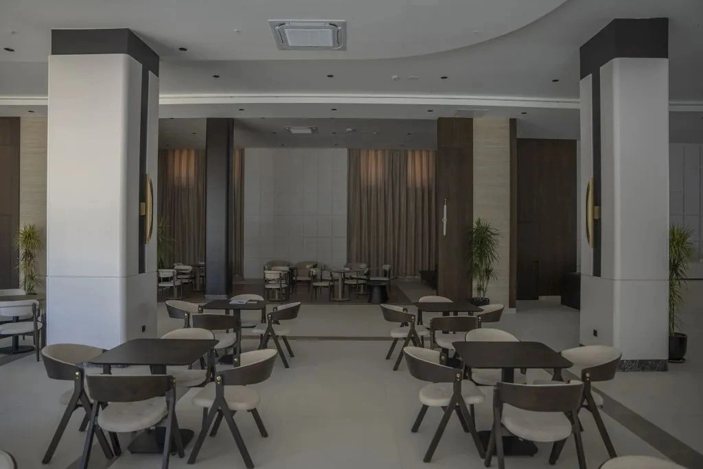 Avia Resort & Spa