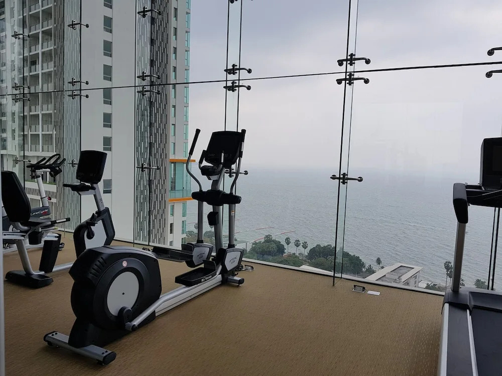 Riviera 1BR Sea View B2506